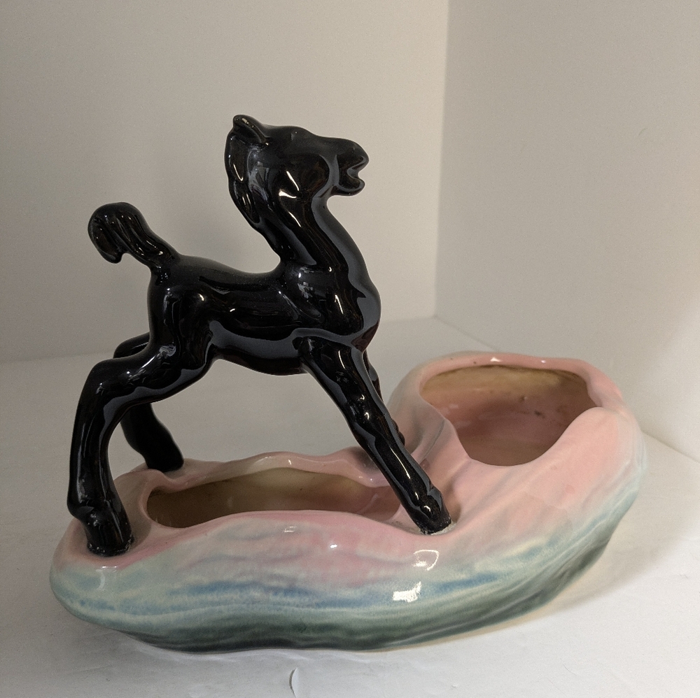 Vintage Hull Planter Mid Century Black Horse